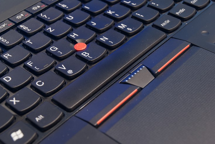 Lenovo Thinkpad Edge (6).jpg